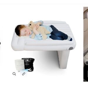 Fly Away airplane bed